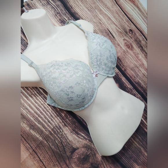 2 for 30$ Victoria Secret Elegant Lace Underwire Bra - Picture 6 of 7
